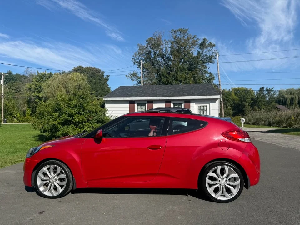 2013 Hyundai Veloster - Image 6 of 18