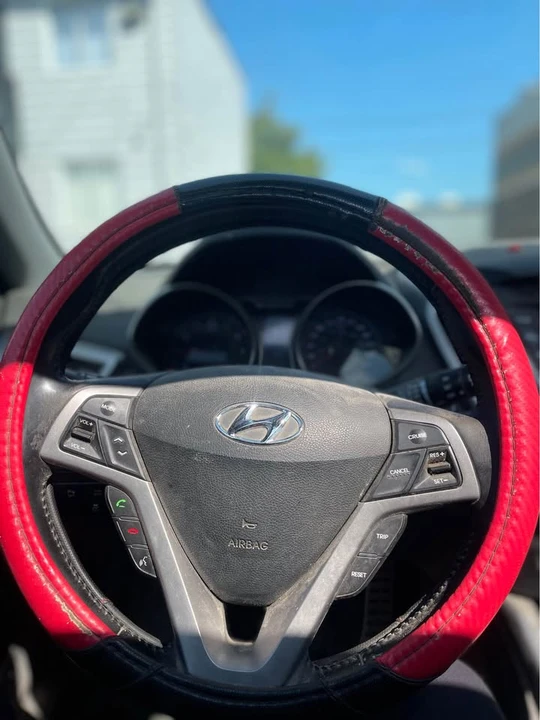 2013 Hyundai Veloster - Image 7 of 8