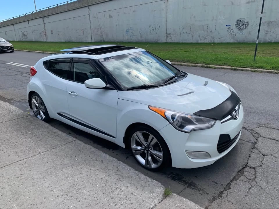 2013 Hyundai Veloster - Image 5 of 10
