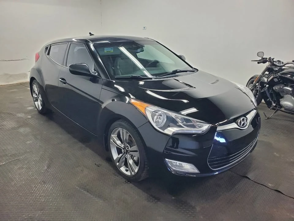 2013 Hyundai Veloster - Image 3 of 20