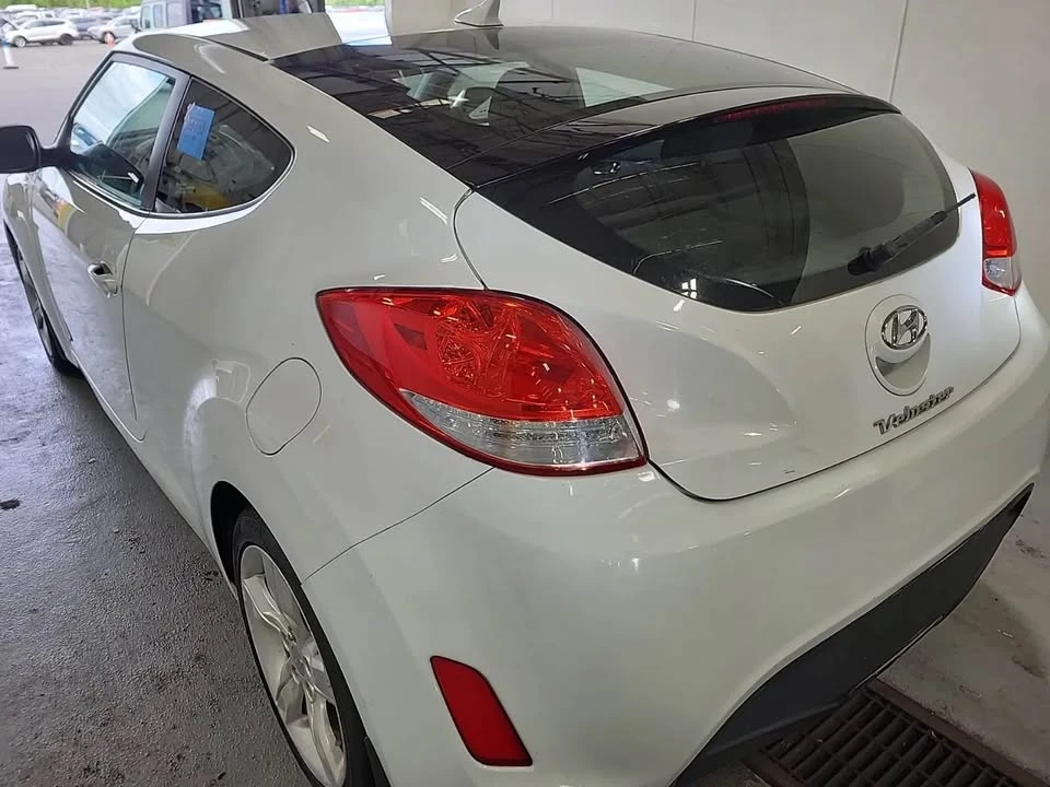 2013 Hyundai Veloster - Image 7 of 9