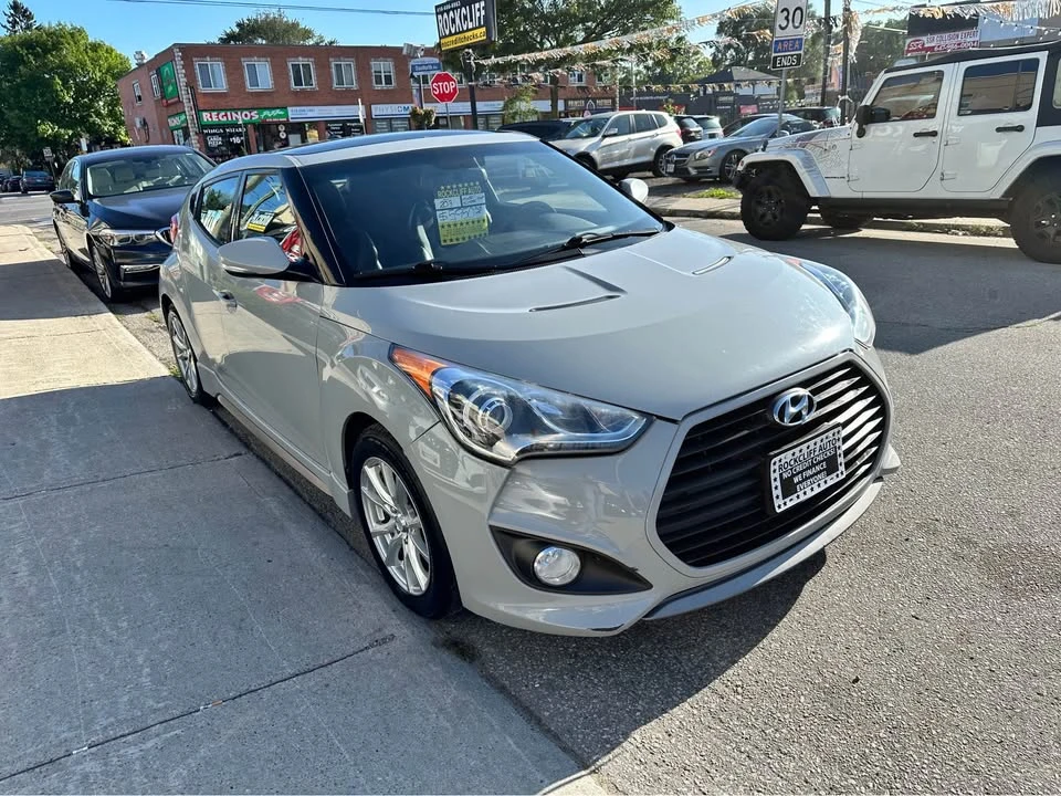 2013 Hyundai Veloster - Image 6 of 15