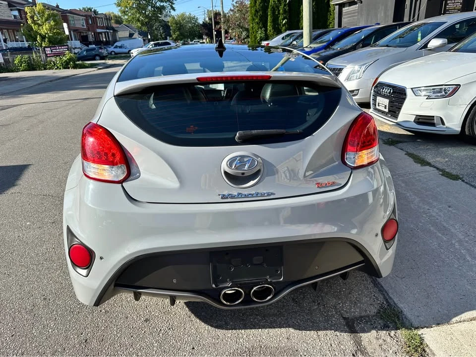 2013 Hyundai Veloster - Image 4 of 15