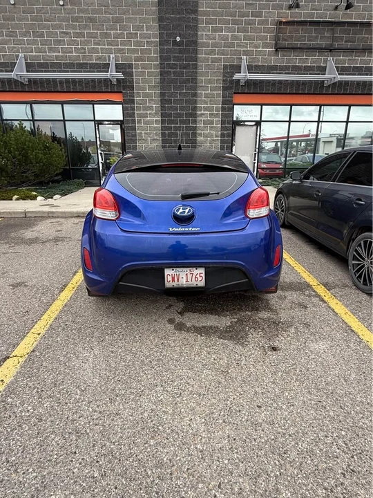 2013 Hyundai Veloster - Image 4 of 7