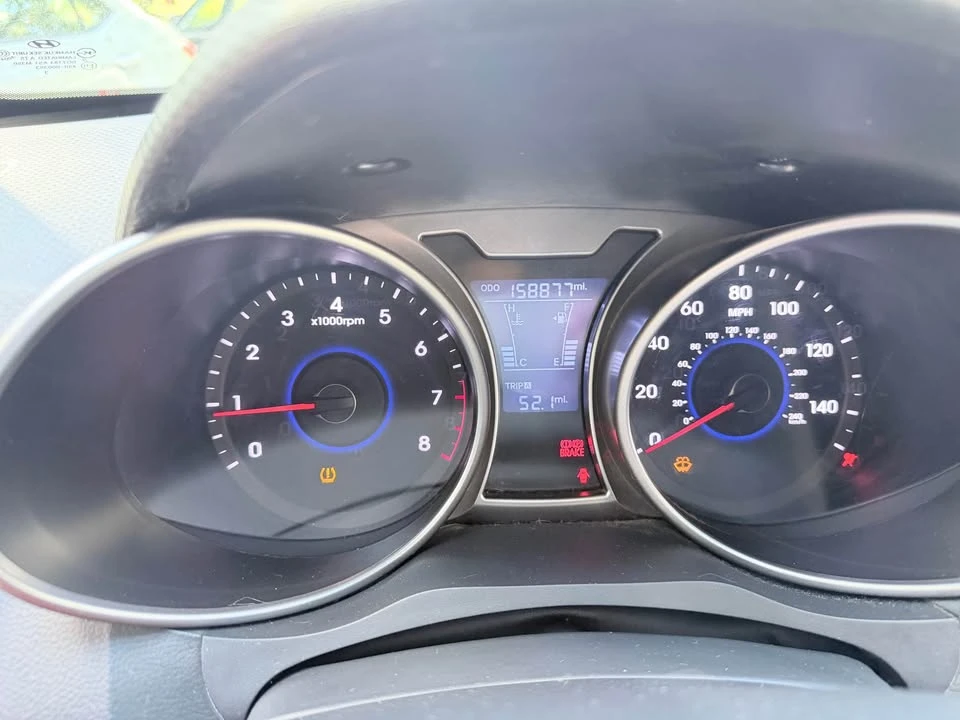 2013 Hyundai Veloster - Image 6 of 9