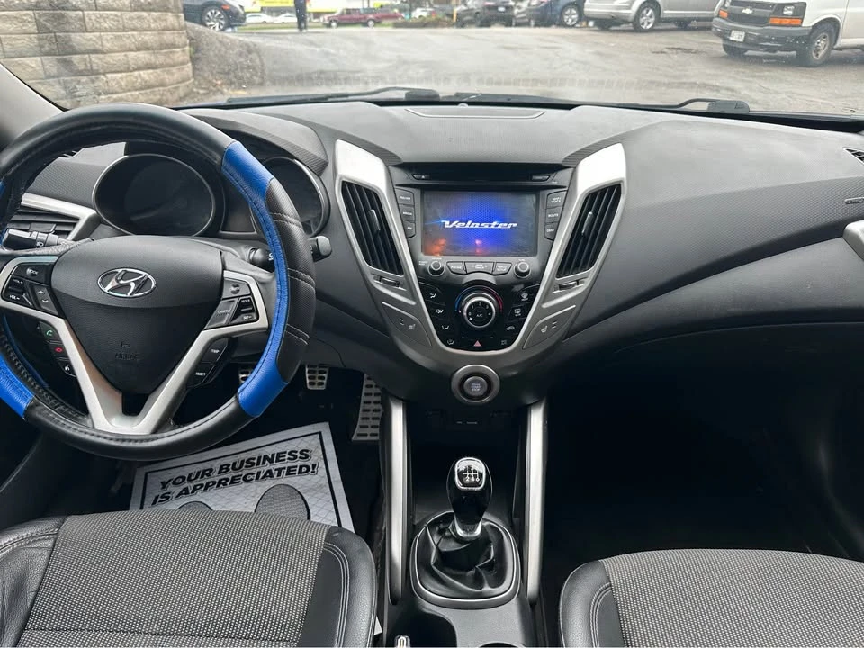 2013 Hyundai Veloster - Image 12 of 13