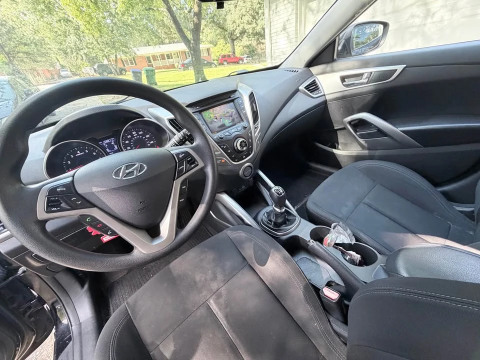 2013 Hyundai Veloster - Image 7 of 9