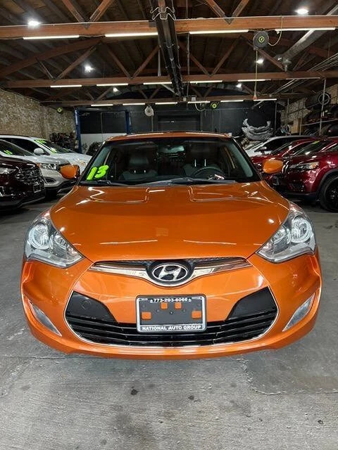 2013 Hyundai Veloster - Image 2 of 12