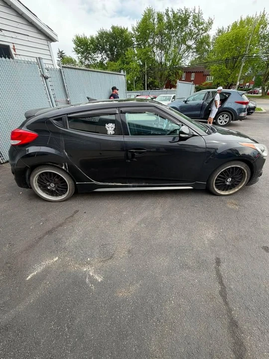 2013 Hyundai Veloster - Image 4 of 5