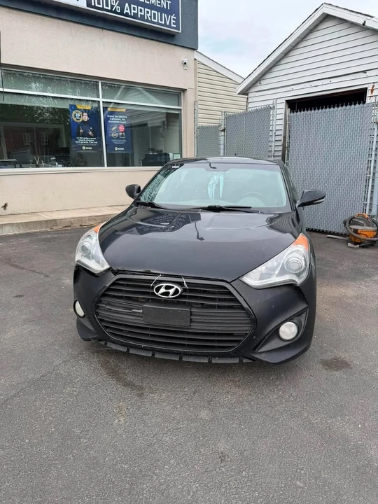2013 Hyundai Veloster - Image 2 of 5