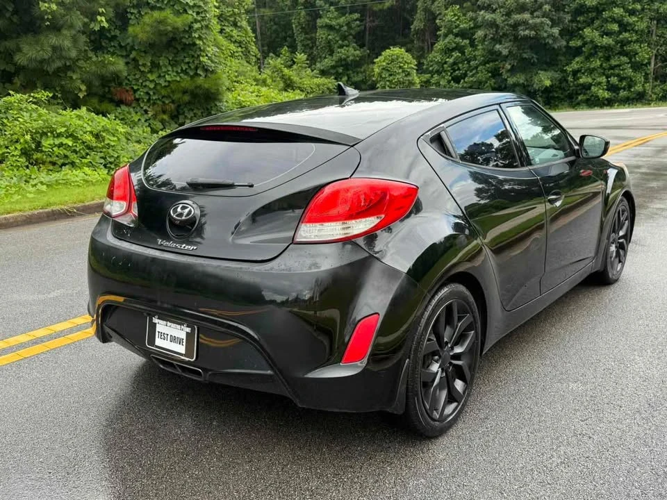 2013 Hyundai Veloster - Image 8 of 14