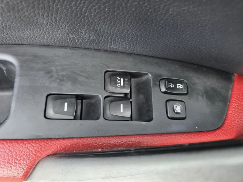 2013 Hyundai Veloster - Image 14 of 20