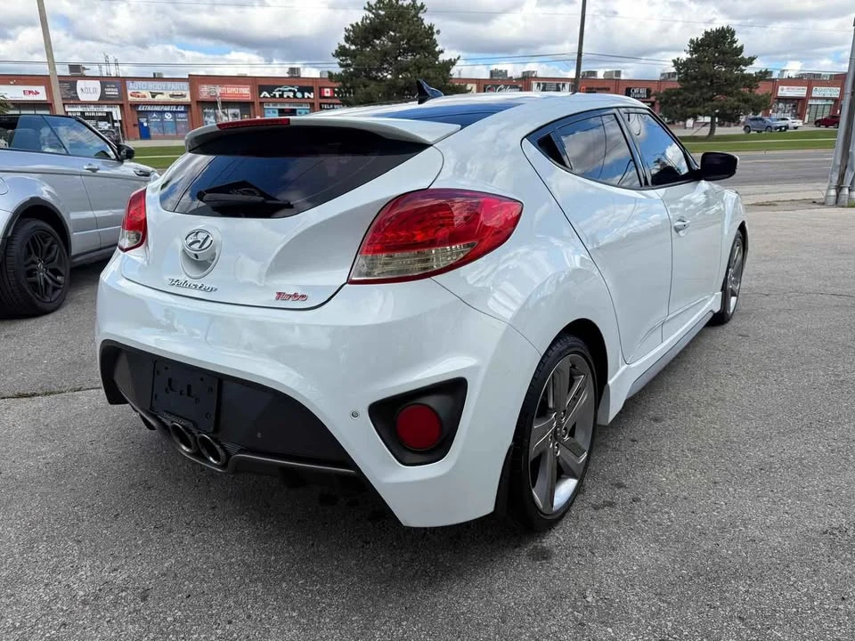 2013 Hyundai Veloster - Image 5 of 20