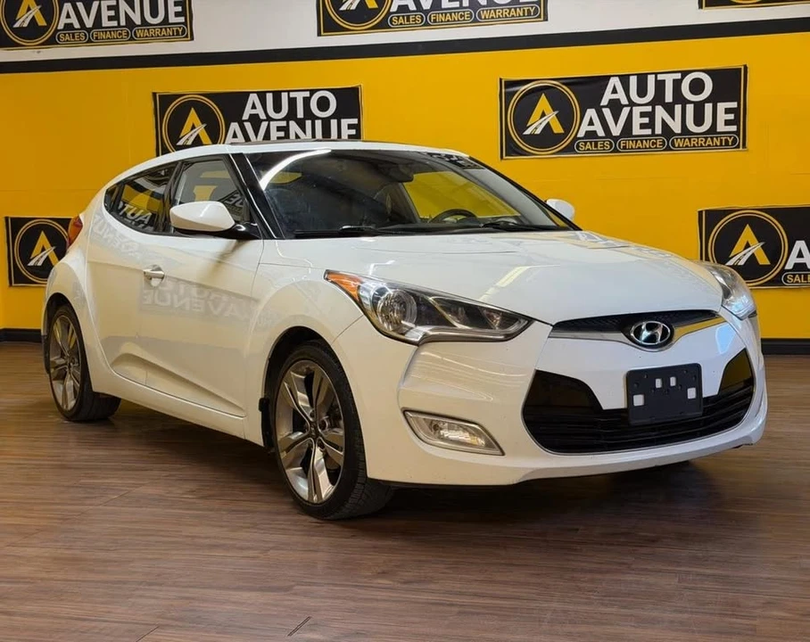2013 Hyundai Veloster - Image 7 of 15