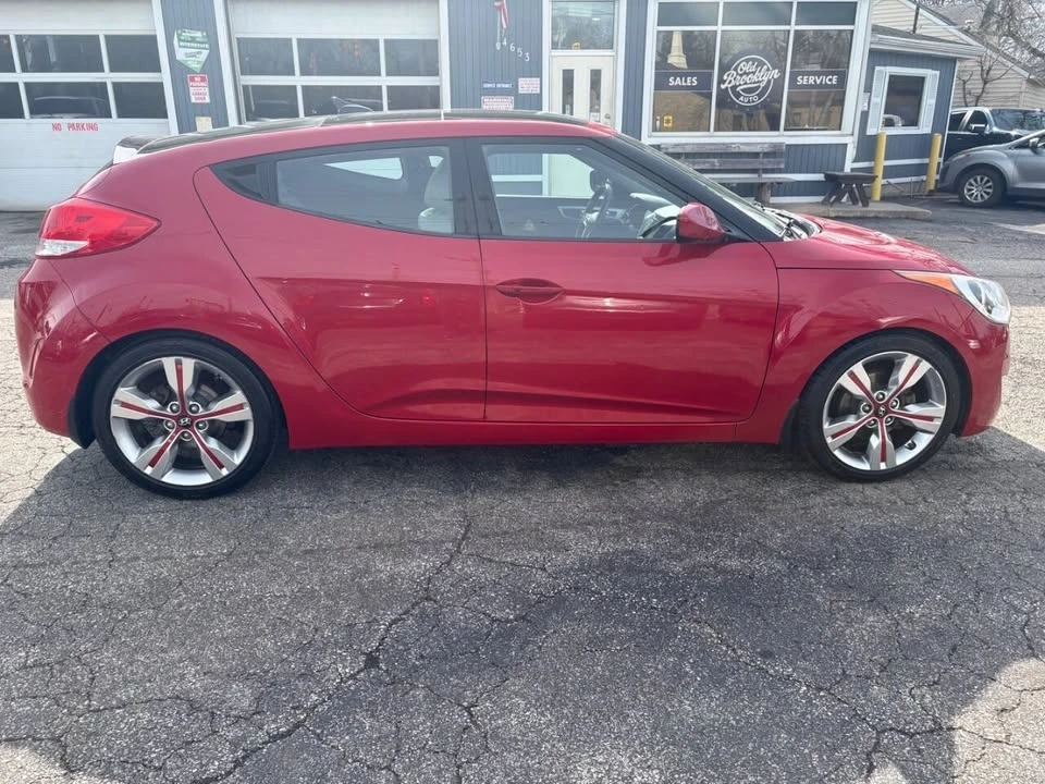 2013 Hyundai Veloster - Image 6 of 18