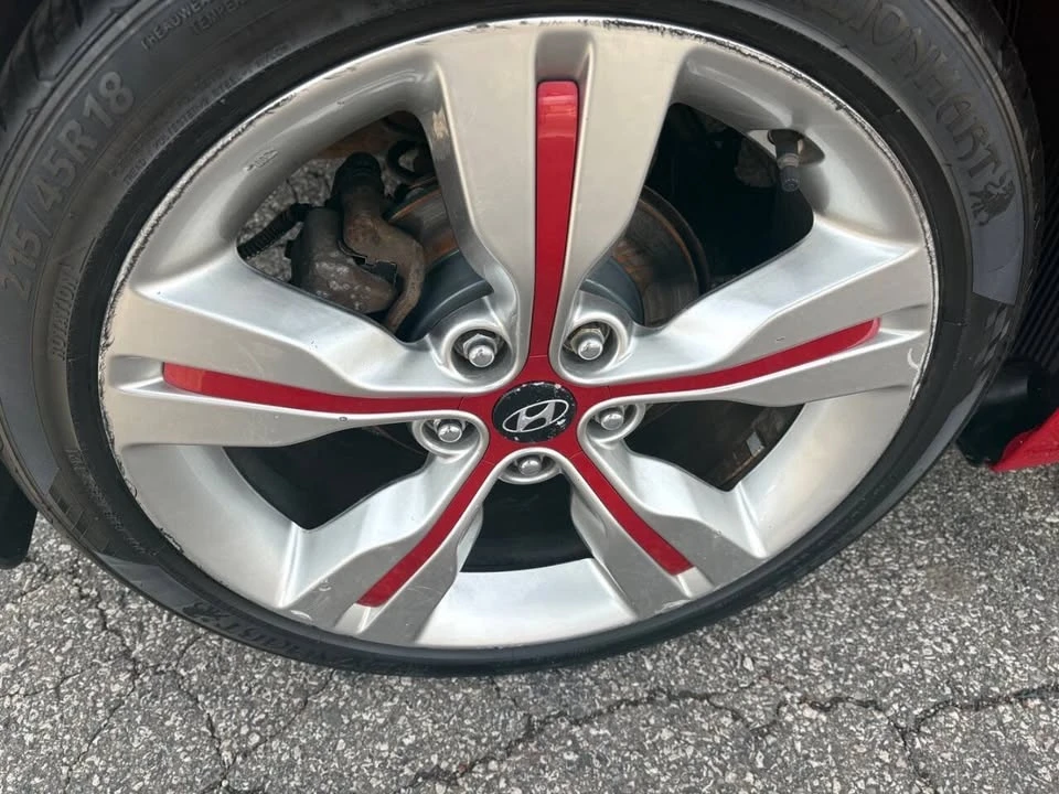2013 Hyundai Veloster - Image 10 of 18