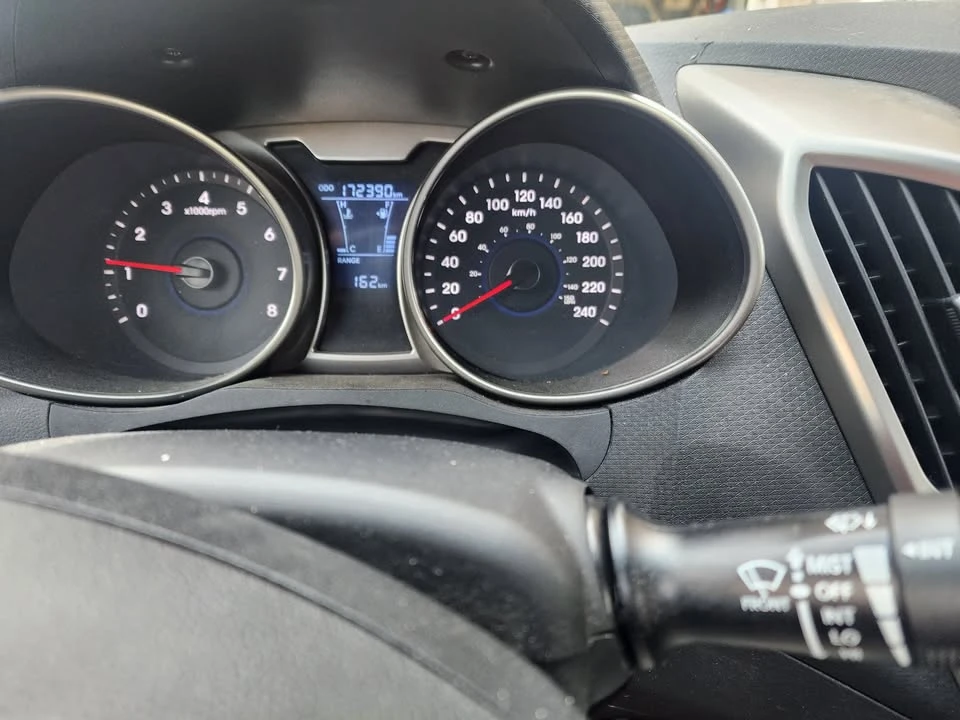 2013 Hyundai Veloster - Image 6 of 7