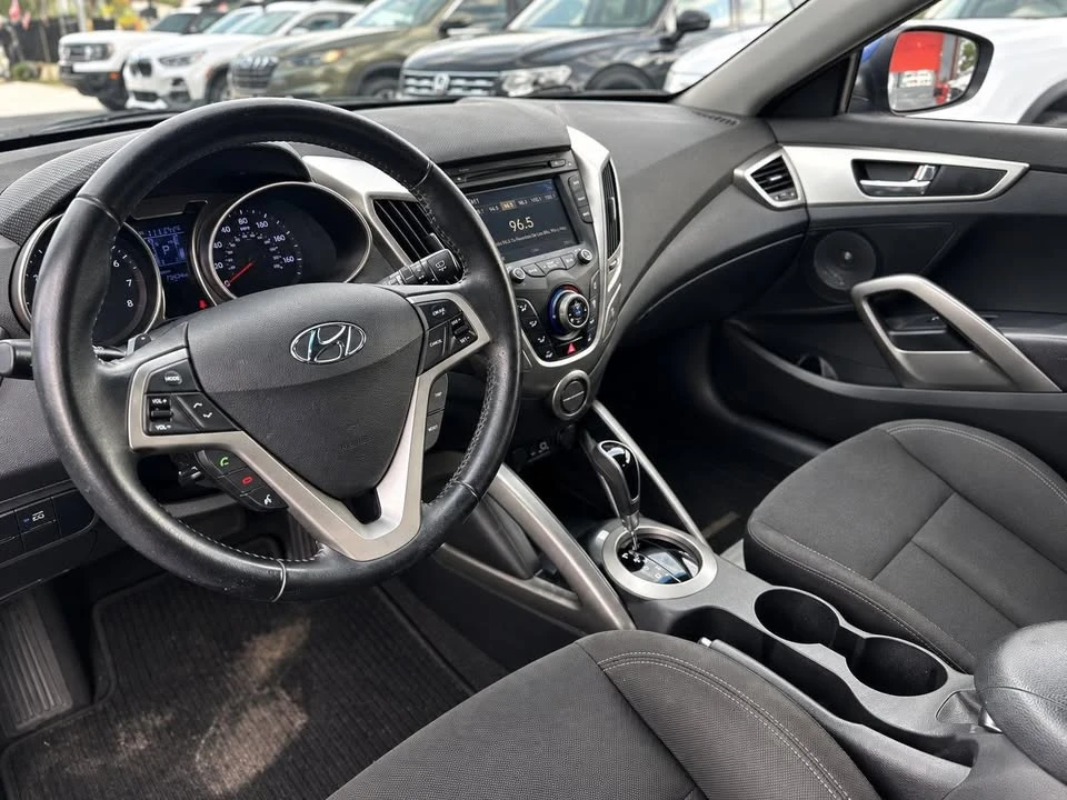 2013 Hyundai Veloster - Image 5 of 18