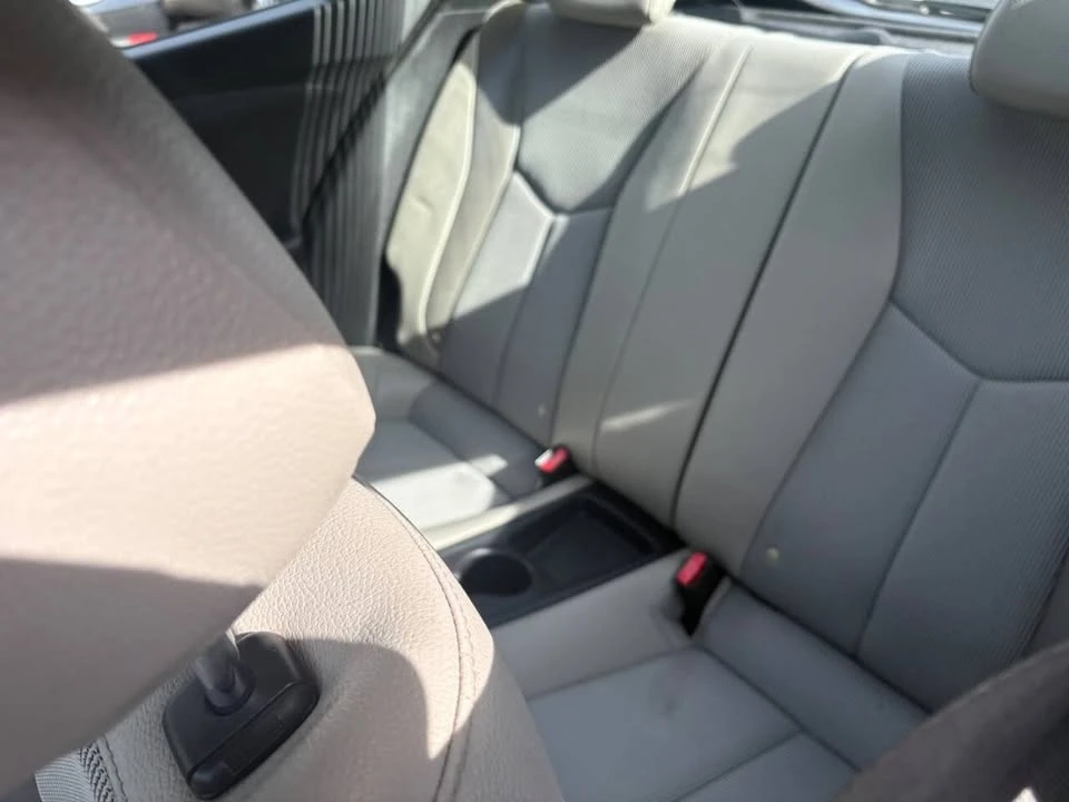 2013 Hyundai Veloster - Image 14 of 18