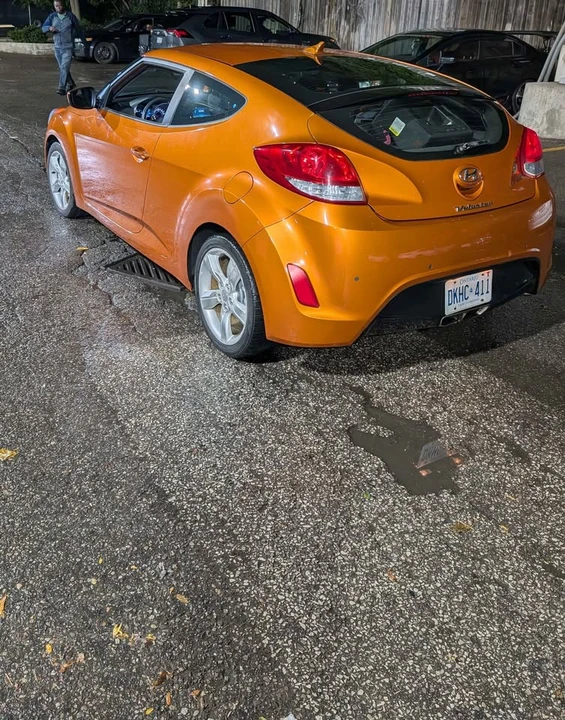 2013 Hyundai Veloster - Image 7 of 16