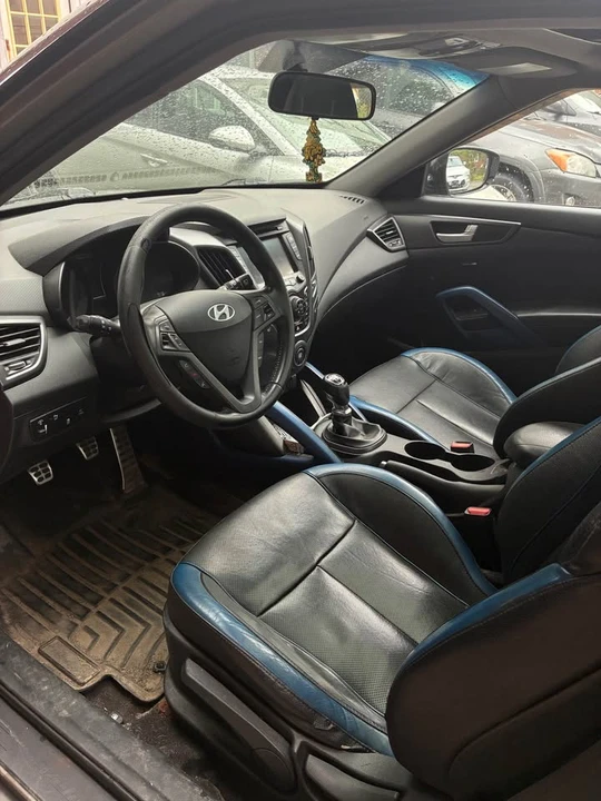 2013 Hyundai Veloster - Image 8 of 9