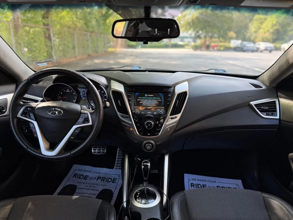 2013 Hyundai Veloster - Image 6 of 20