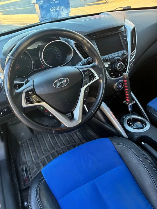 2013 Hyundai Veloster - Image 7 of 13