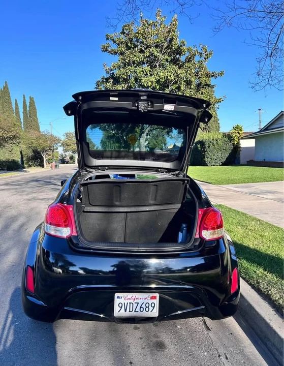 2013 Hyundai Veloster - Image 6 of 6