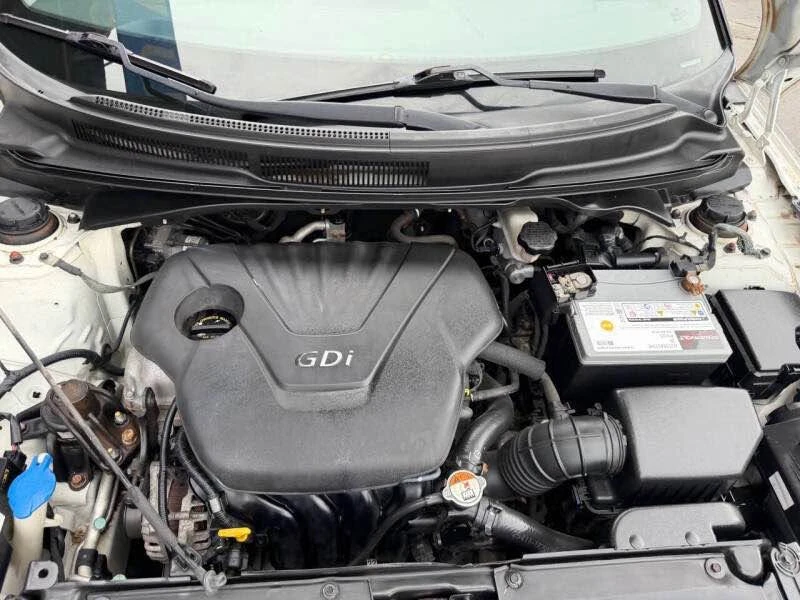 2013 Hyundai Veloster - Image 14 of 14