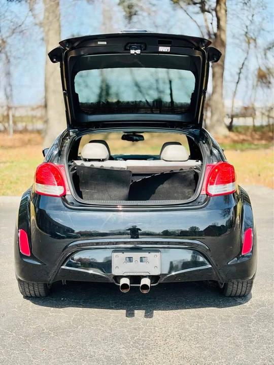 2013 Hyundai Veloster - Image 16 of 16