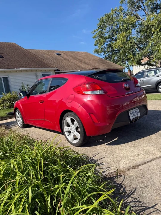 2013 Hyundai Veloster - Image 3 of 12