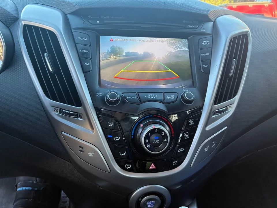 2013 Hyundai Veloster - Image 9 of 13