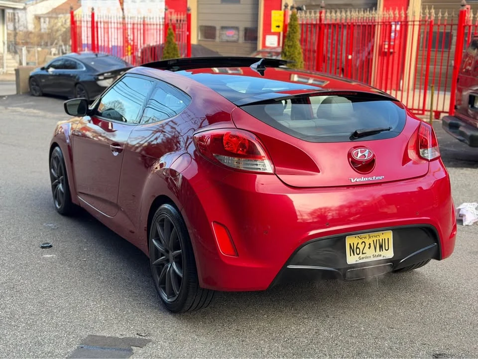 2013 Hyundai Veloster - Image 5 of 12