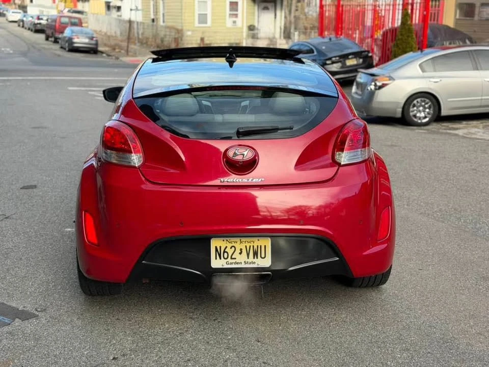2013 Hyundai Veloster - Image 6 of 12