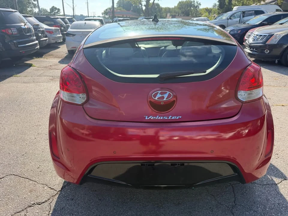2013 Hyundai Veloster - Image 5 of 14