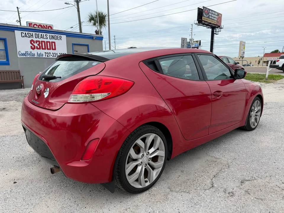 2013 Hyundai Veloster - Image 6 of 10