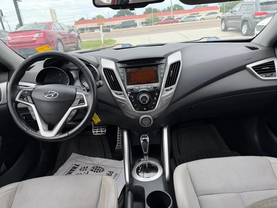 2013 Hyundai Veloster - Image 10 of 10