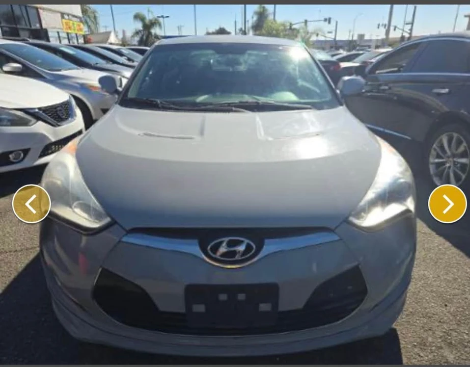 2013 Hyundai Veloster - Image 2 of 7