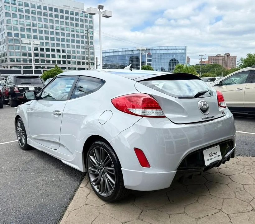 2013 Hyundai Veloster - Image 5 of 20