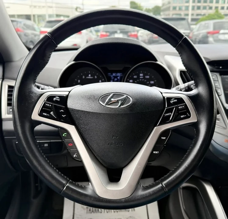 2013 Hyundai Veloster - Image 12 of 20