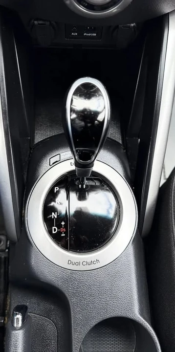 2013 Hyundai Veloster - Image 15 of 20