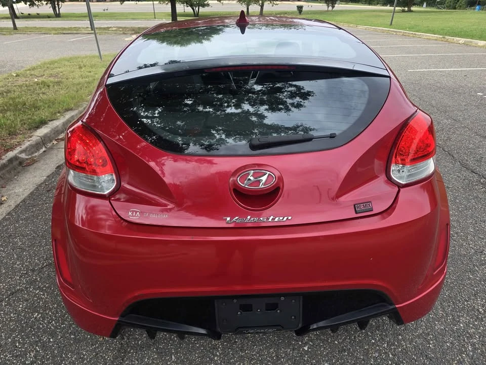 2013 Hyundai Veloster - Image 3 of 16