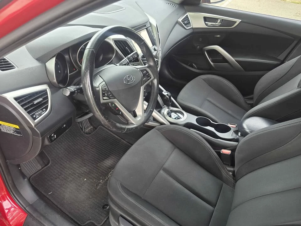 2013 Hyundai Veloster - Image 9 of 16