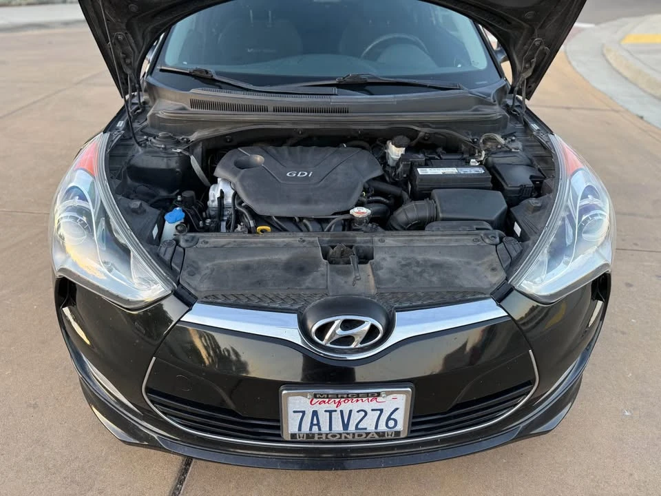 2013 Hyundai Veloster - Image 14 of 17