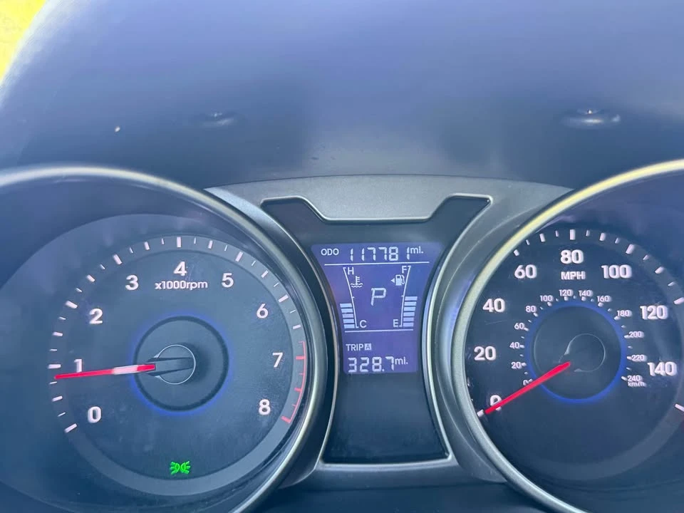 2013 Hyundai Veloster - Image 15 of 15