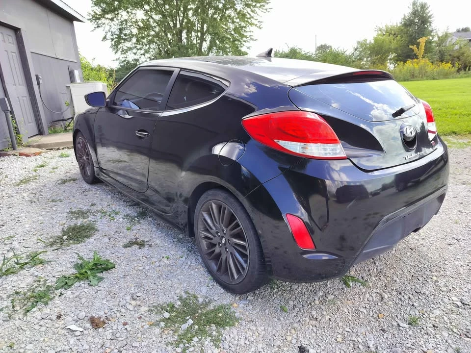 2013 Hyundai Veloster - Image 3 of 10