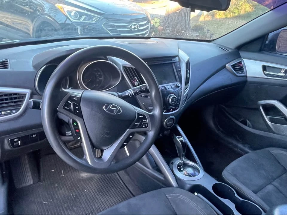 2013 Hyundai Veloster - Image 8 of 9