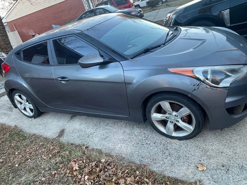 2013 Hyundai Veloster - Image 7 of 9