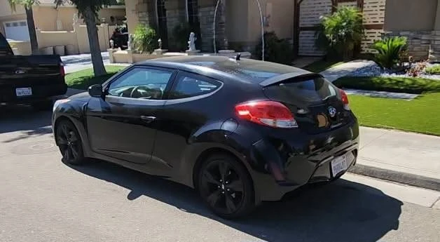 2013 Hyundai Veloster - Image 3 of 12