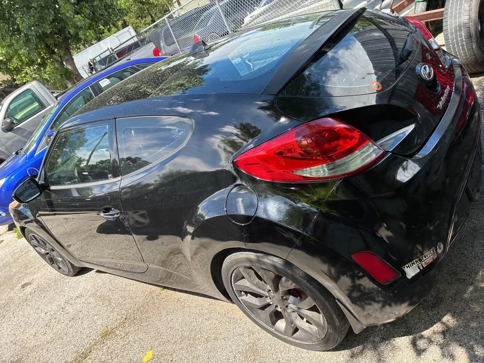 2013 Hyundai Veloster - Image 8 of 11